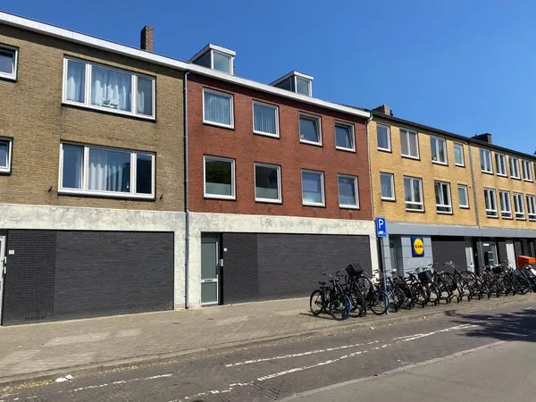 Studio te huur: Baron van Hövellstraat 75C-02, Heugemerveld Maastricht