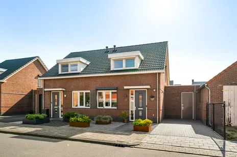 Hoekwoning te koop: Baron de Schencklaan 12, Martin Giessen-Bosstraat Swalmen