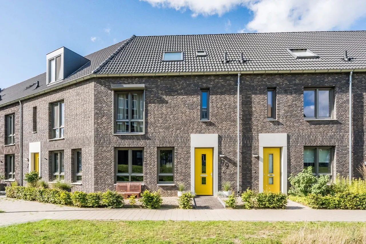 Tussenwoning te koop: Baronesstraat 9, Grave