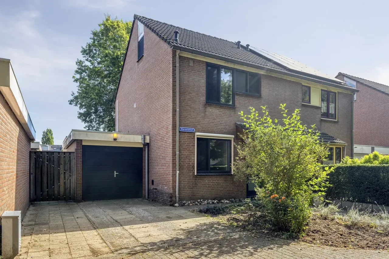 Hoekwoning te koop: Baroniehof 186, Helmond