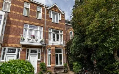 Tussenwoning te koop: Baronielaan 168, Breda