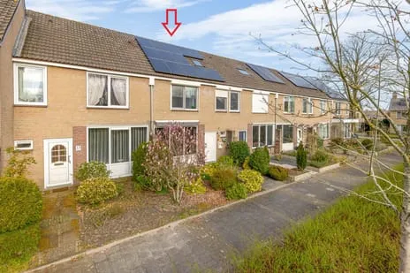 Tussenwoning te koop: Baronielaan 9, Hil (noord) Kaatsheuvel