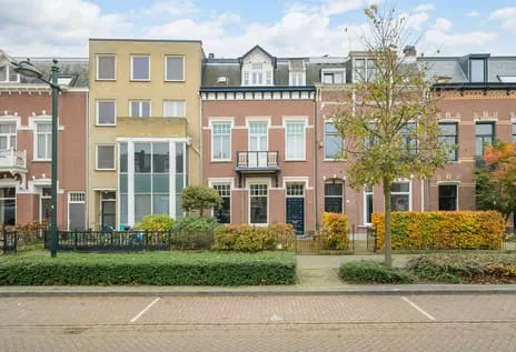 Tussenwoning te koop: Baronielaan 90, Zandberg Breda