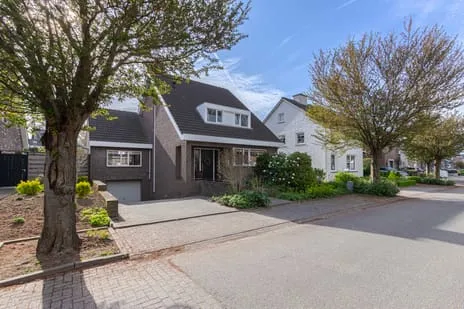 Vrijstaande woning te koop: Baroniestraat 11, Rijckholt Gronsveld
