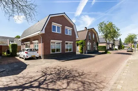 Vrijstaande woning te koop: Bartelsweg 81, Brinkhorst Apeldoorn