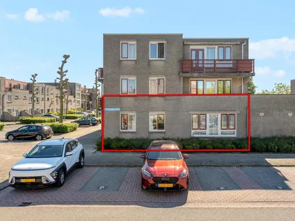 Appartement te koop: Basilicumweg 165, Kruidenwijk Midden-oost Almere