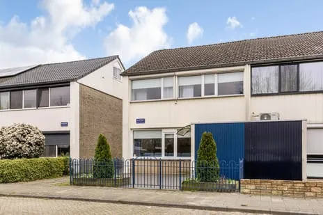 Hoekwoning te koop: Basstraat 47, Eeuwsels Helmond