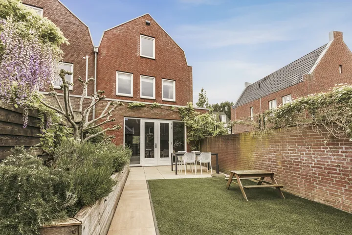 Hoekwoning te koop: Bastertlaan 62, Cronenburgh Loenen Aan De Vecht