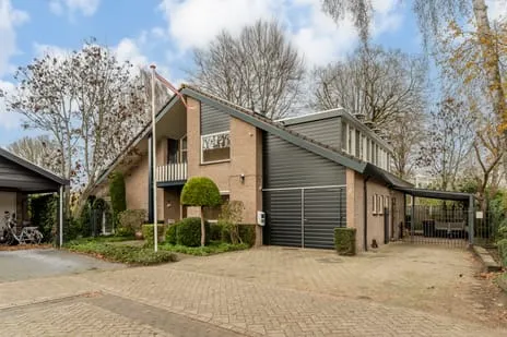 Vrijstaande woning te koop: Batelaar 6, Larenbuurt Oosterhout (Nb)