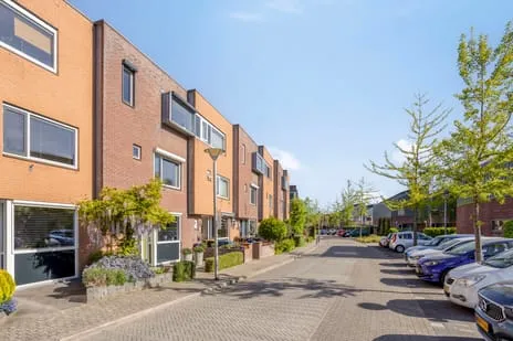 Tussenwoning te koop: Batenborch 29, Blankenborch Vianen (Ut)