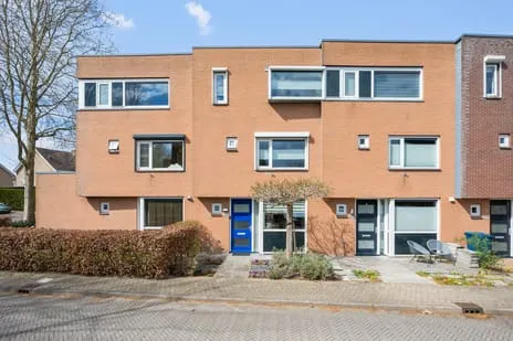 Tussenwoning te koop: Batenborch 55, Blankenborch Vianen (Ut)