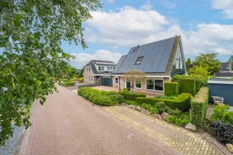 Twee-onder-één-kap te koop: Batouwse Singel 85, Verspreide huizen Aalst Leutes polder Aalst Lienden