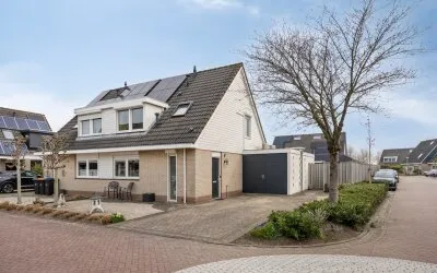 Twee-onder-één-kap te koop: Batouwse Singel 97, Verspreide huizen Aalst Leutes polder Aalst Lienden