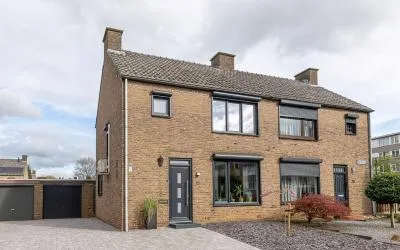 Twee-onder-één-kap te koop: Battastraat 18, Vrangendael Sittard