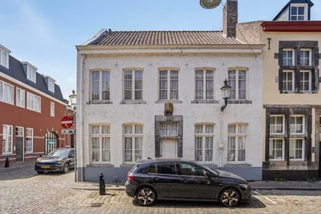 Hoekwoning te koop: Batterijstraat 34, Statenkwartier Maastricht