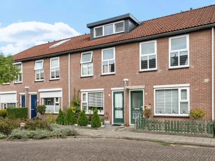 Tussenwoning te koop: Baurichter 9, Getfert Enschede