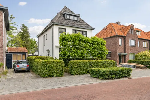 Vrijstaande woning te koop: Bavelselaan 123, Breda