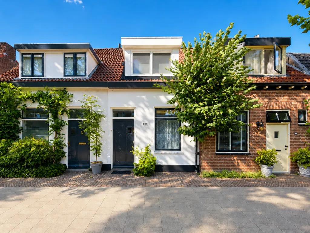 Tussenwoning te koop: Bavelselaan 43, Breda