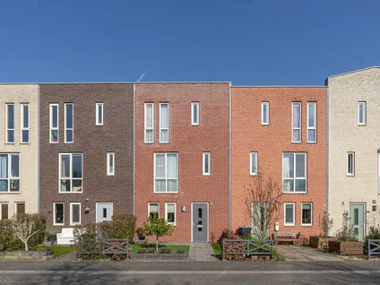 Tussenwoning te koop: Beatlesstraat 13, Lent