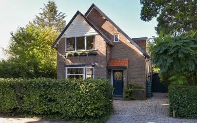 Detached house for sale: Beatrixlaan 13, Soestdijk Soest
