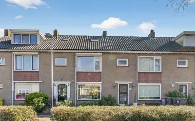 Tussenwoning te koop: Beatrixlaan 32, Oranjewijk Monnickendam