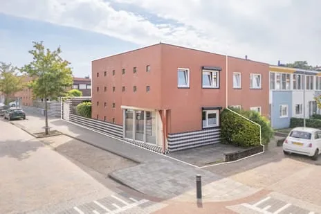 Hoekwoning te koop: Beatrixlaan 51, Bloemenlaan e.o. Oost Vlissingen