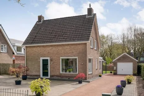 Vrijstaande woning te koop: Beatrixlaan 67, Oosterhesselen Oosterhesselen