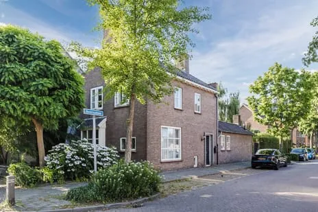 Twee-onder-één-kap te koop: Beatrixstraat 1, Oud Gastel Oud Gastel