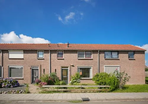 Tussenwoning te koop: Beatrixstraat 12, Kern Dreumel Dreumel