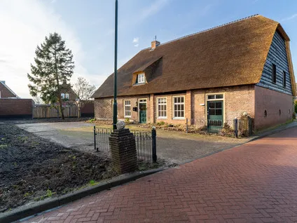 Vrijstaande woning te koop: Beatrixstraat 30, Andel