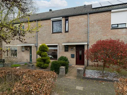 Tussenwoning te koop: Beatrixstraat 4, Vrijhoeve Sprang-Capelle