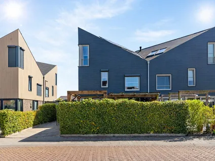 Tussenwoning te koop: Beatrixstraat 4, Urkerland Urk