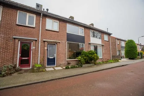 Tussenwoning te koop: Beatrixstraat 5, Oranjebuurt Berkel En Rodenrijs
