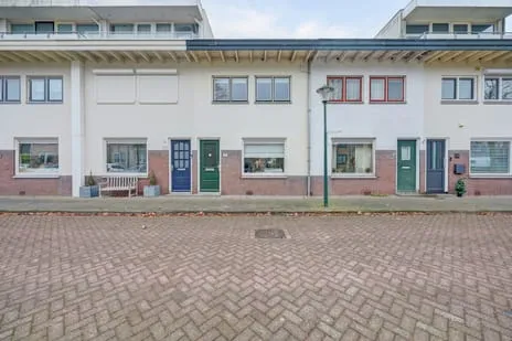 Tussenwoning te koop: Beatrixweg 7, Kinderdijk