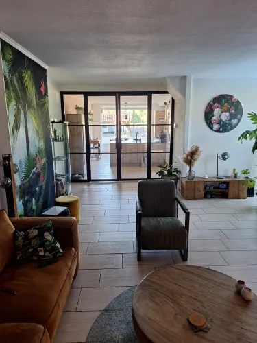 Twee-onder-één-kap te koop: Beckumerstraat 157, Dorp Boekelo Enschede