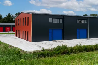 Huurwoning: Bedriuwswei 68 in Joure - €1.650 per maand - 100m²