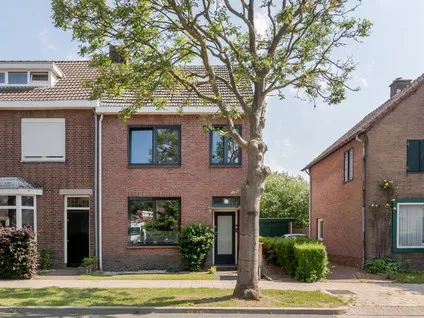 Hoekwoning te koop: Beekhoverstraat 85, Oud-Geleen en Haesselderveld Geleen