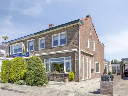 Tussenwoning te koop: Beeklaan 3, De Zilk De Zilk