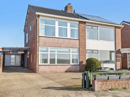 Tussenwoning te koop: Beeklaan 4, De Zilk