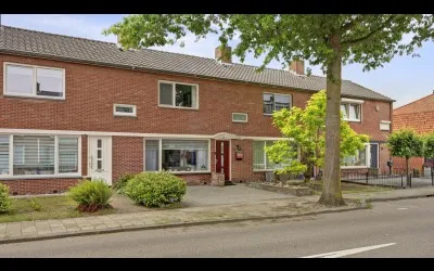 Terraced house for sale: Beeklustlaan 6, Ossenkoppelerhoek West Almelo