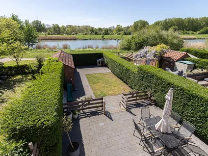 Tussenwoning te koop: Beekmanstraat 145, Beekmanstraat en omgeving Dordrecht