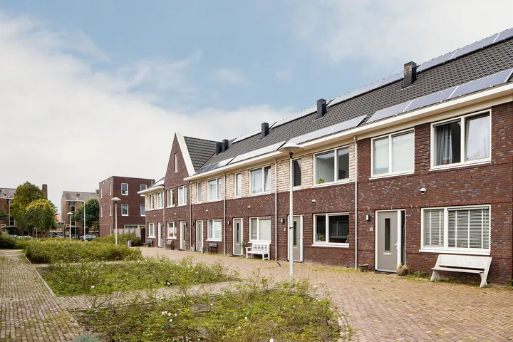 Tussenwoning te huur: Beekoeverhof 14, Utrecht