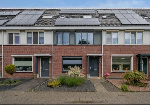 Tussenwoning te koop: Beekpunge 164, Maasveld II Tegelen