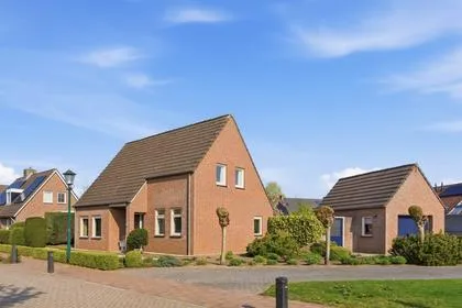 Vrijstaande woning te koop: Beeksenhof 12, Oploo