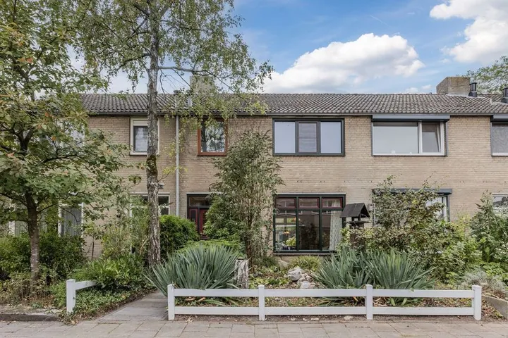 Koopwoning: Beelstraat 11 in Rijen - €335.000 - 131m²