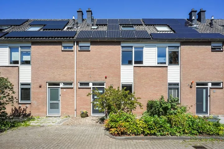 Terraced house for sale: Beelstraat 50, Pijletuinen Naaldwijk