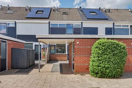 Tussenwoning te koop: Beemd 10, Tichelkamp Borne