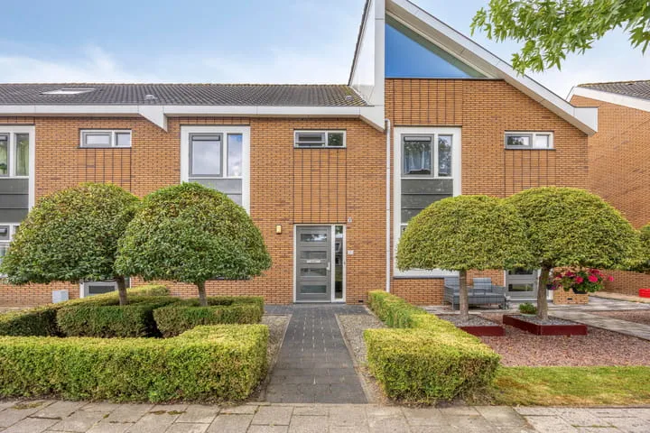 Tussenwoning te koop: Beemd 21, Spierdijkerweg en omgeving Spierdijk
