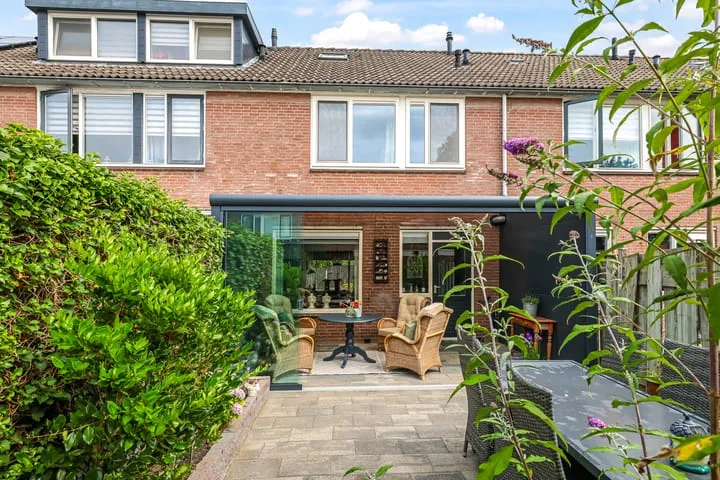 Tussenwoning te koop: Beemdhof 34, De Haantjes-Vogelbuurt Heteren