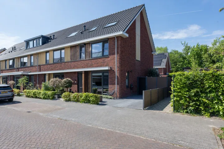 Hoekwoning te koop: Beemdlaar 19, De Laren Noord Almere